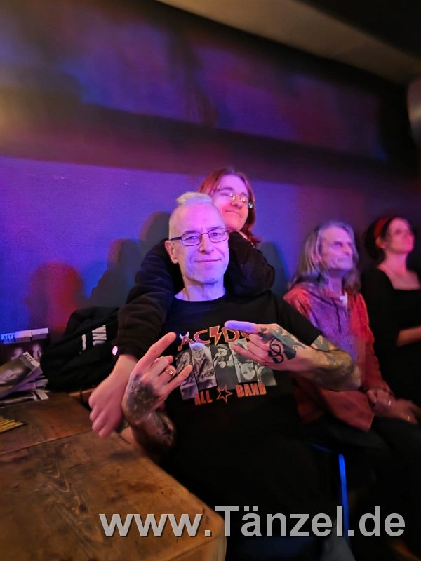 Mehr über den Artikel erfahren **AC/DC Oberbayern vs. Oberpfalz 😜